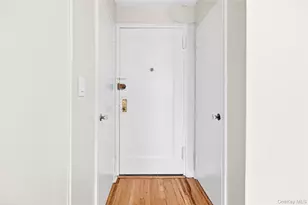 2244 Bronx Pk E, Bronx, NY 10467 - Photo 5