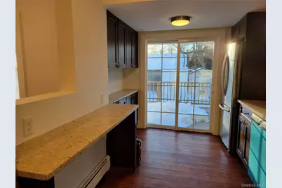 40 Belford Avenue, Bay Shore, NY 11706 - Photo 9