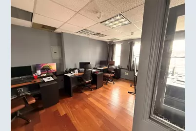 13927 Queens Boulevard, Jamaica, NY 11435 - Photo 5