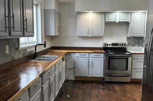 42 Barcelow St, Port Jervis, NY 12771 - Photo 7