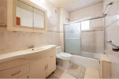 104-48 Lefferts Boulevard, Richmond Hill, NY 11419 - Photo 17