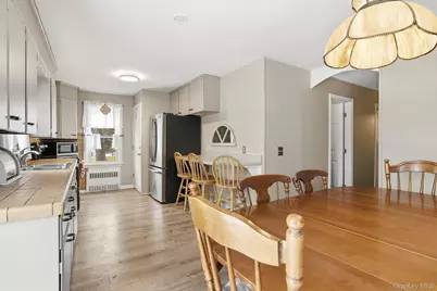 110 Gleneida Avenue #1S, Carmel, NY 10512 - Photo 5