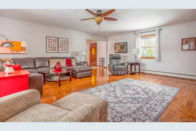 538 Mountain View Avenue, Hurley, NY 12443 - Photo 17