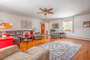 538 Mountain View Ave, Hurley, NY 12443 - Photo 17