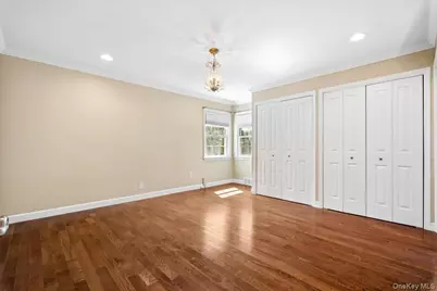 33 Wilmot Circle, Scarsdale, NY 10583 - Photo 17