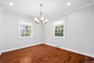 33 Wilmot Cir, Scarsdale, NY 10583 - Photo 13