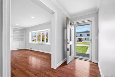 33 Wilmot Circle, Scarsdale, NY 10583 - Photo 3
