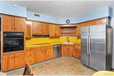 290 Park Hill Avenue, Yonkers, NY 10705 - Photo 11