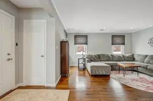 131 Grange St, Franklin Square, NY 11010 - Photo 5