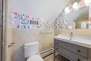 131 Grange St, Franklin Square, NY 11010 - Photo 25