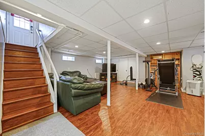 131 Grange Street, Franklin Square, NY 11010 - Photo 27