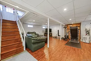 131 Grange St, Franklin Square, NY 11010 - Photo 27