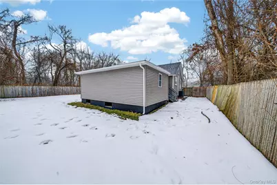 62 Orchid Drive, Mastic Beach, NY 11951 - Photo 27