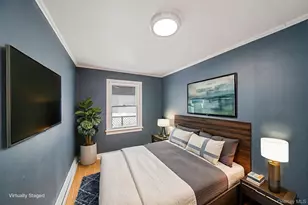 1049 Woodcrest Ave, Riverhead, NY 11901 - Photo 13