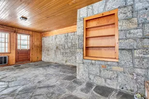 409 Titus Way, East Williston, NY 11596 - Photo 19