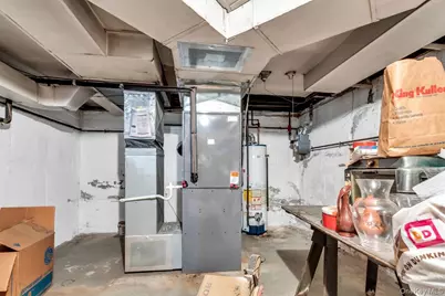 409 Titus Way, East Williston, NY 11596 - Photo 39