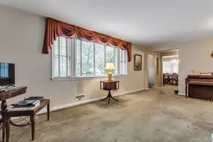 409 Titus Way, East Williston, NY 11596 - Photo 7