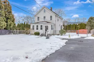 768 Old Medford Ave, Medford, NY 11763 - Photo 3