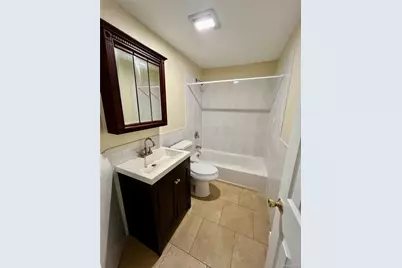 41 Scudder Avenue #1st Floor Rear, Northport, NY 11768 - Photo 3