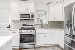 2096 Central Park Ave, Yonkers, NY 10710 - Photo 3