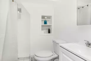 2096 Central Park Ave, Yonkers, NY 10710 - Photo 13