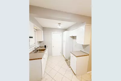 4 Aka 16 Amackassin Terrace #Unit 3, Yonkers, NY 10703 - Photo 11