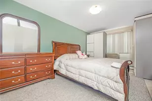 71-59 58th Rd, Maspeth, NY 11378 - Photo 19