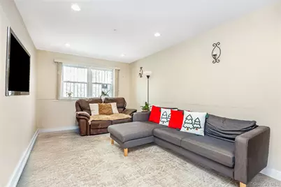 7159 58th Road, Maspeth, NY 11378 - Photo 5