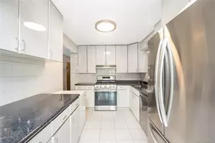 71-59 58th Rd, Maspeth, NY 11378 - Photo 15