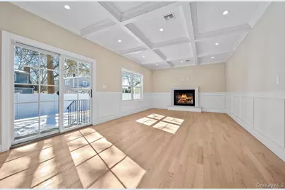 294 Curtis Avenue, Carle Place, NY 11514 - Photo 9