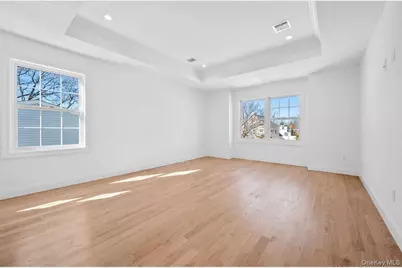 294 Curtis Avenue, Carle Place, NY 11514 - Photo 17