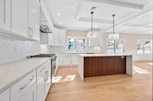 294 Curtis Ave, Carle Place, NY 11514 - Photo 7