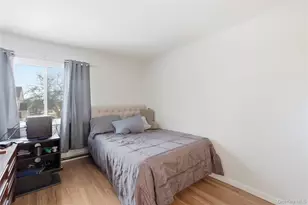 40 Mercury Ave, Patchogue, NY 11772 - Photo 9