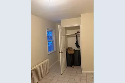 33 Kingston Avenue #1ST Floor, Floral Park, NY 11001 - Photo 7