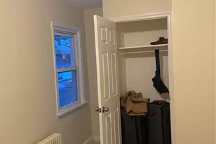 33 Kingston Ave, Floral Park, NY 11001 - Photo 7