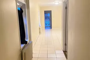 33 Kingston Ave, Floral Park, NY 11001 - Photo 3