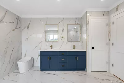 3356 Carrollton Avenue, Wantagh, NY 11793 - Photo 33