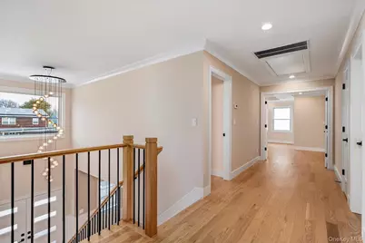 3356 Carrollton Avenue, Wantagh, NY 11793 - Photo 25