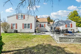 4 Jeffrey Ln, Setauket, NY 11733 - Photo 27