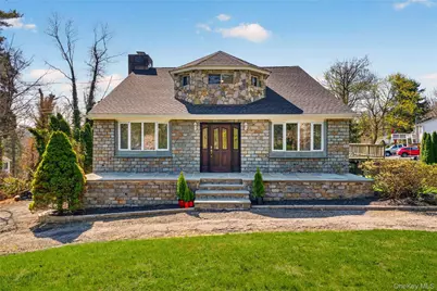 24 Old Knollwood Road, White Plains, NY 10607 - Photo 1