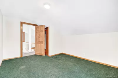 24 Old Knollwood Road, White Plains, NY 10607 - Photo 29