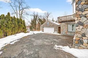 24 Old Knollwood Rd, White Plains, NY 10607 - Photo 45