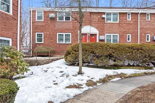 224-55 Kingsbury Ave, Oakland Gardens, NY 11364 - Photo 11