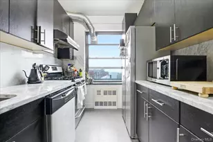 99-60 63rd Rd, Rego Park, NY 11374 - Photo 13