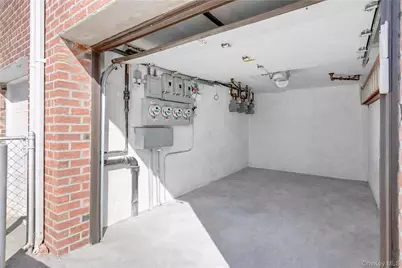 2805 21st Avenue #3, Astoria, NY 11105 - Photo 17