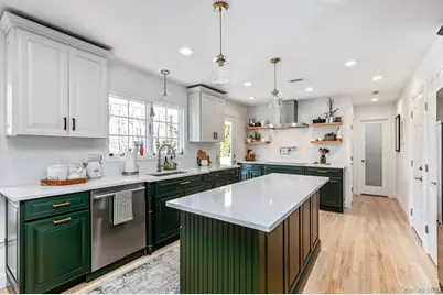 277 River Road, Saint James, NY 11780 - Photo 19