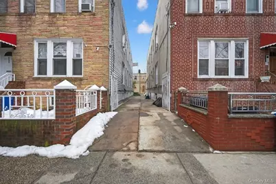 452 E 46th Street #4, Brooklyn, NY 11203 - Photo 3