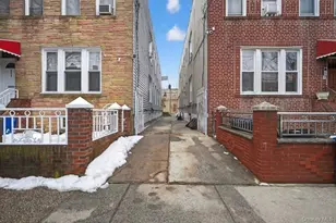 452 E 46th St, Brooklyn, NY 11203 - Photo 3