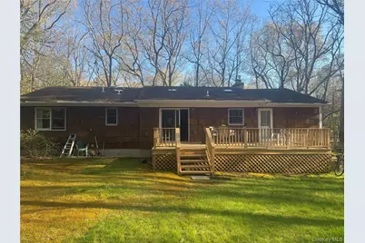 318-B Mill Road, Manorville, NY 11949 - Photo 25