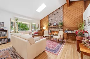 318 B Mill Rd, Manorville, NY 11949 - Photo 3